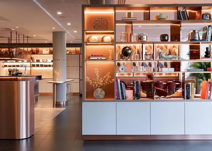 Ac Hotel Paris Porte Maillot By Marriott
